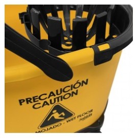 Cubeta Con Exprimidor 17...